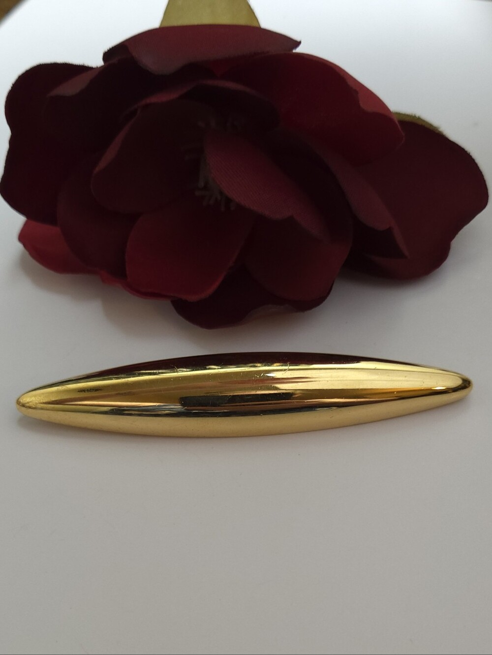 Vintage Monet Gold Tone Rounded Bar Brooch - Picture 7 of 7